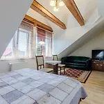 Oraz Bed & Breakfast