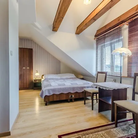 فندق مبيت وإفطار Oraz Mycyny